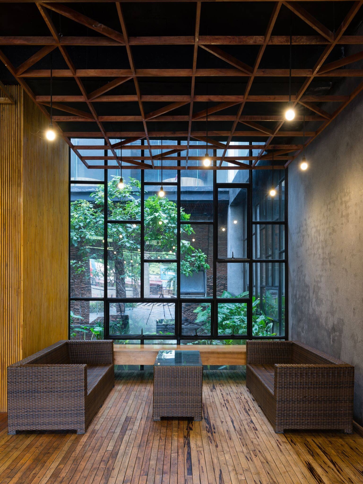 Sai Gon Thuong Mai Hotel